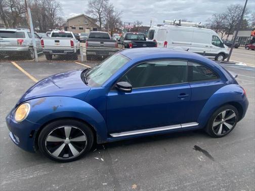 2012 Volkswagen Beetle Base