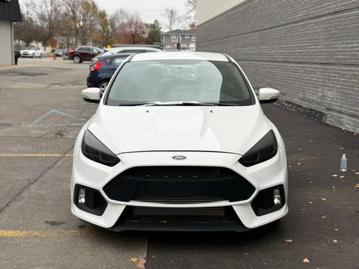 2017 Ford Focus ST 