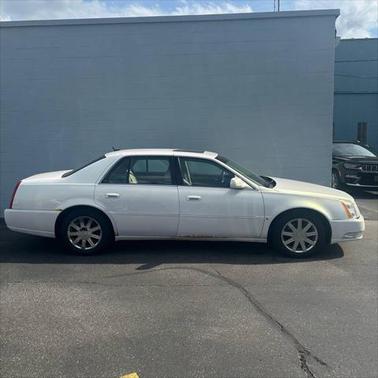 2006 Cadillac DTS Luxury