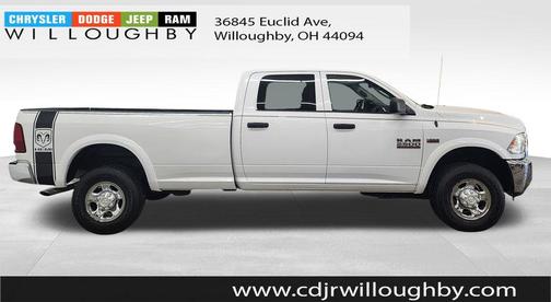 Bright White Clearcoat 2018 RAM 2500 Tradesman