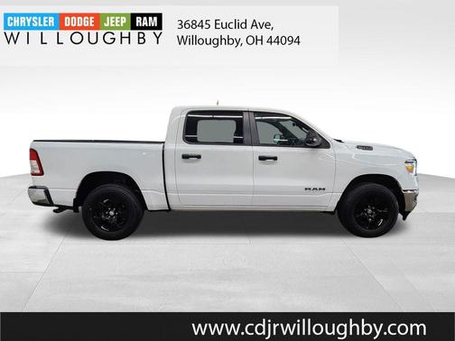 Bright White Clearcoat 2023 RAM 1500 Big Horn