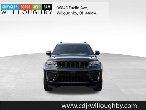 Diamond Black 2026 Jeep Grand Cherokee L Laredo