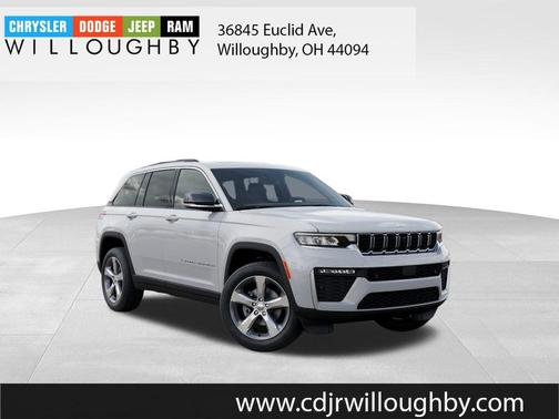Bright White Clearcoat 2026 Jeep Grand Cherokee Limited