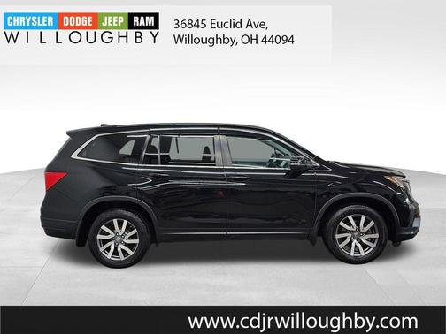 Crystal Black Pearl 2020 Honda Pilot EX-L