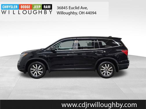 Crystal Black Pearl 2020 Honda Pilot EX-L