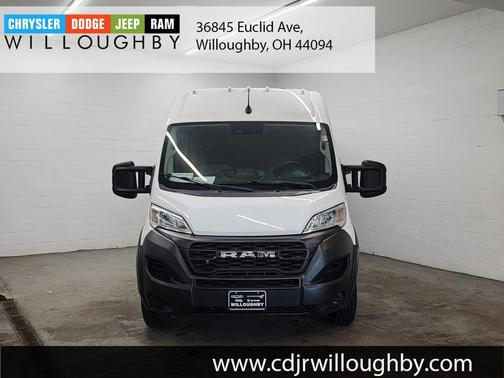 Bright White Clearcoat 2023 RAM ProMaster 2500 High Roof