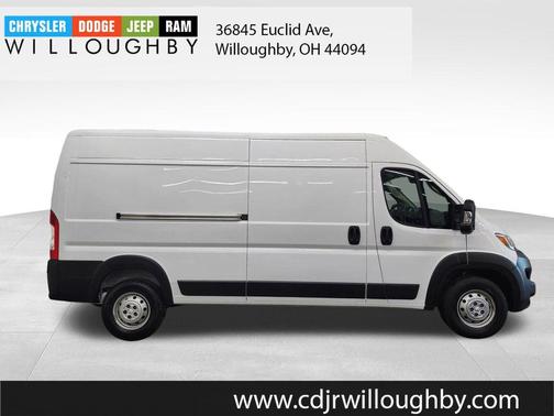 Bright White Clearcoat 2023 RAM ProMaster 2500 High Roof