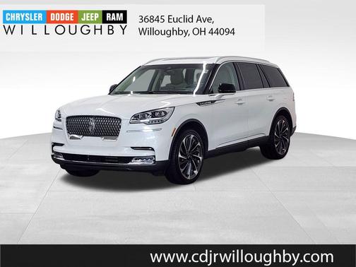 White 2021 Lincoln Aviator Reserve AWD