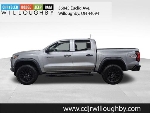 Sterling Gray Metallic 2023 Chevrolet Colorado Trail Boss