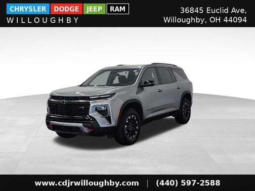 Sterling Gray Metallic 2025 Chevrolet Traverse Z71