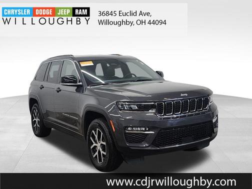 Metallic 2025 Jeep Grand Cherokee Limited