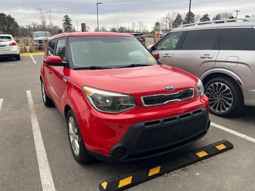 2015 Kia Soul +