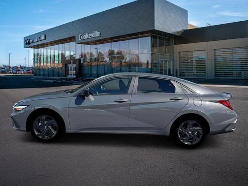 2026 Hyundai ELANTRA HEV SEL Sport