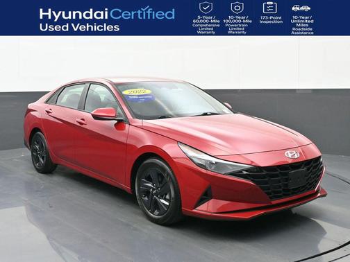 2022 Hyundai ELANTRA SEL