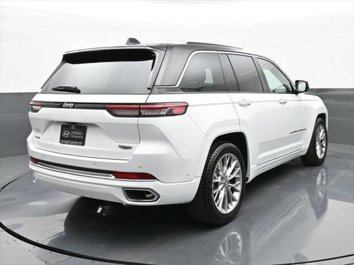 2024 Jeep Grand Cherokee Summit