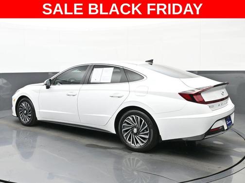 2023 Hyundai SONATA Hybrid SE