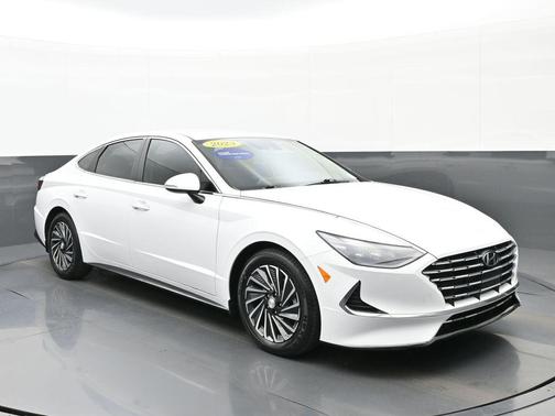2023 Hyundai SONATA Hybrid SE