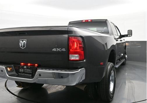2018 RAM 3500 Tradesman Crew Cab 4x4 8' Box