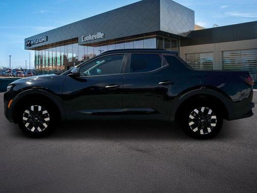 2025 Hyundai SANTA CRUZ SEL Activity