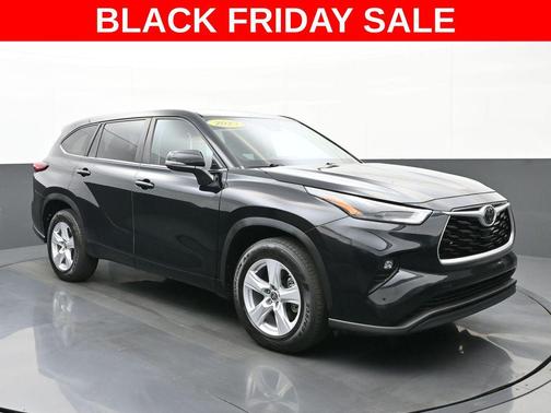 2023 Toyota Highlander LE