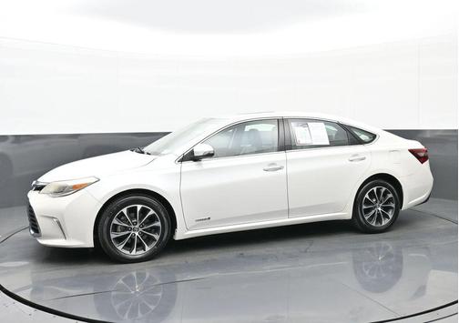2016 Toyota Avalon Hybrid XLE Premium