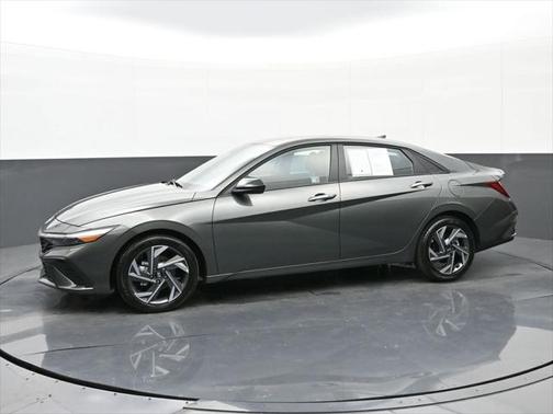 2025 Hyundai ELANTRA Sport