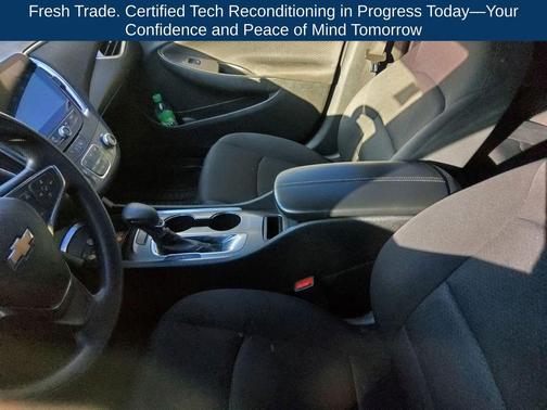 2021 Chevrolet Malibu FWD LT