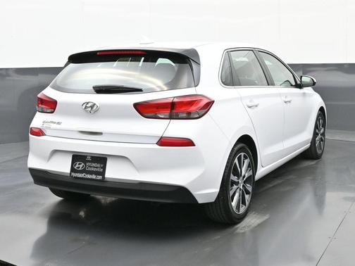 2019 Hyundai Elantra GT Base