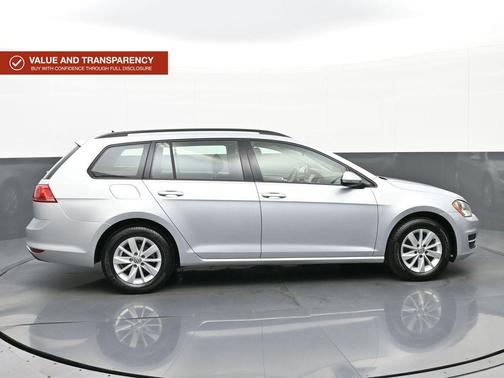 Reflex Silver Metallic 2016 Volkswagen Golf SportWagen TSI S 4-Door