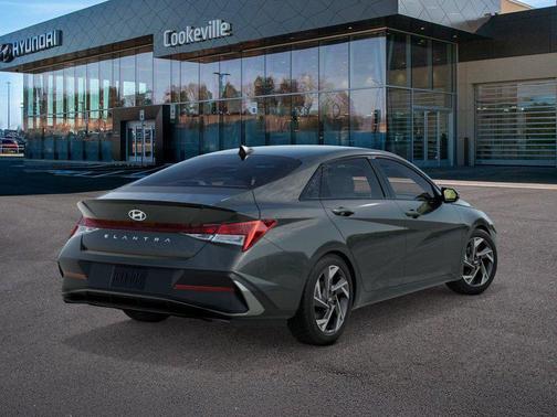 2025 Hyundai ELANTRA Sport