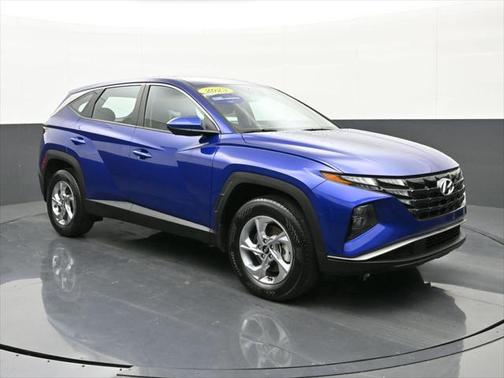 2023 Hyundai TUCSON SE