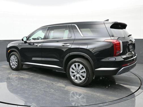 2025 Hyundai PALISADE SE