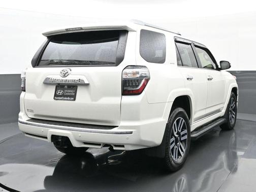 Blizzard Pearl 2023 Toyota 4Runner Limited