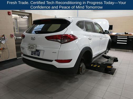 2018 Hyundai TUCSON SEL