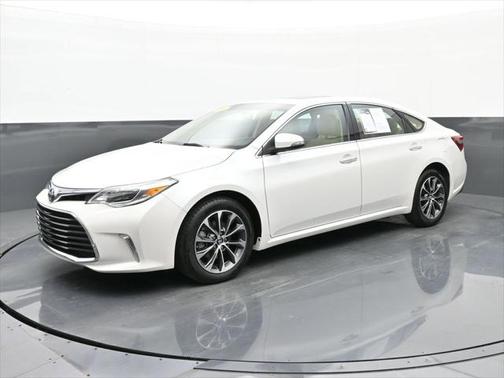 2016 Toyota Avalon XLE Premium