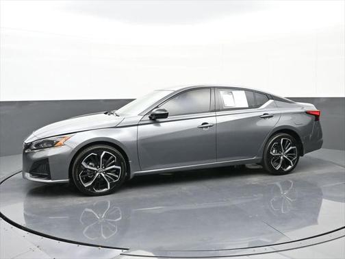 2024 Nissan Altima SR Intelligent AWD