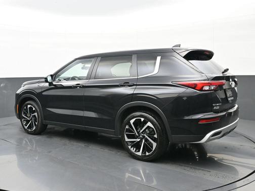 2024 Mitsubishi Outlander SE 2.5 2WD