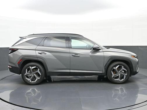 Gray 2024 Hyundai TUCSON Limited
