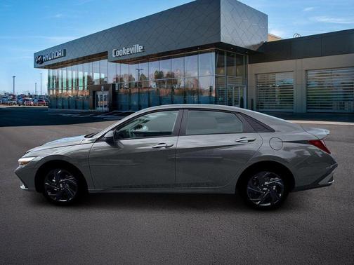 2026 Hyundai ELANTRA Sport