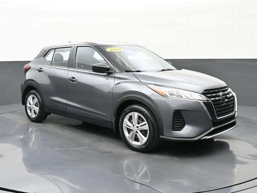 2021 Nissan Kicks S