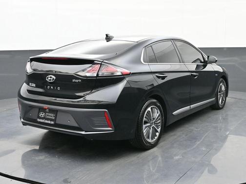 2020 Hyundai IONIQ Plug-In Hybrid Limited