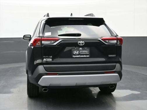 2022 Toyota RAV4 Adventure