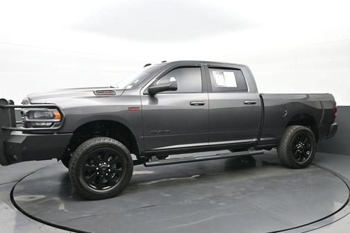2022 RAM 2500 Big Horn Crew Cab 4x4 6'4' Box
