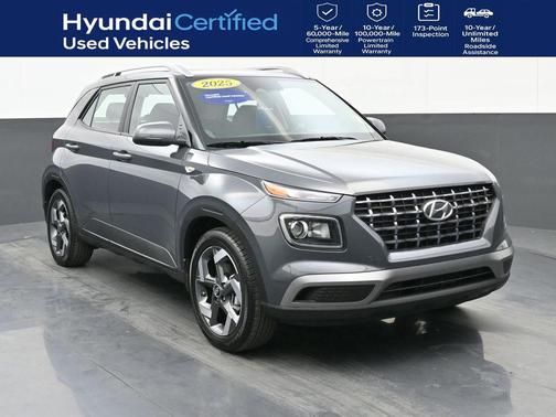 2025 Hyundai VENUE SEL