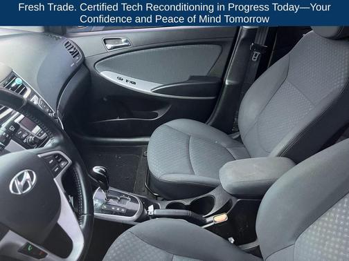 2014 Hyundai Accent SE