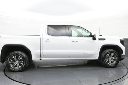 2023 GMC Sierra 1500 SLE