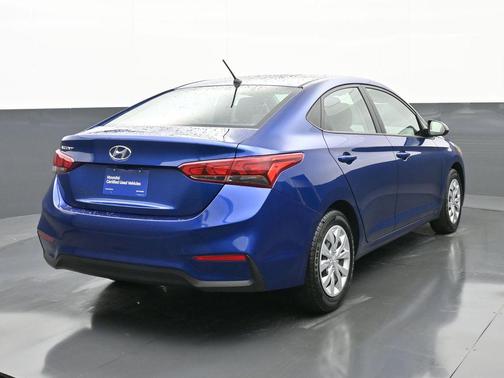 2022 Hyundai Accent SE