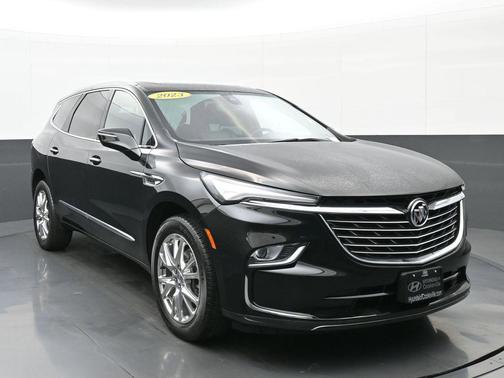 2023 Buick Enclave Essence AWD