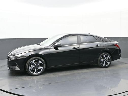 2023 Hyundai ELANTRA HEV Limited