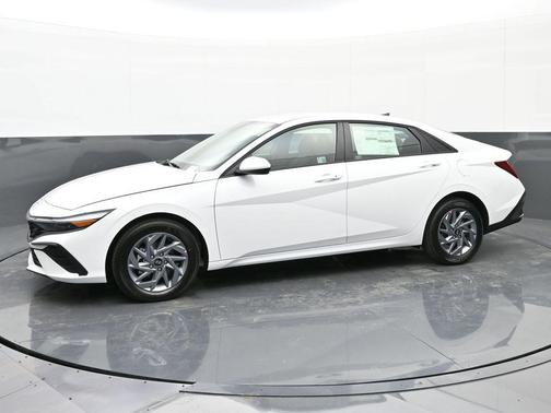 2025 Hyundai ELANTRA HEV Blue